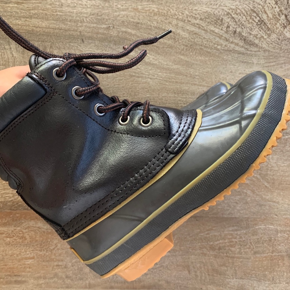 Rain boots 🥾 - Picture 9 of 9